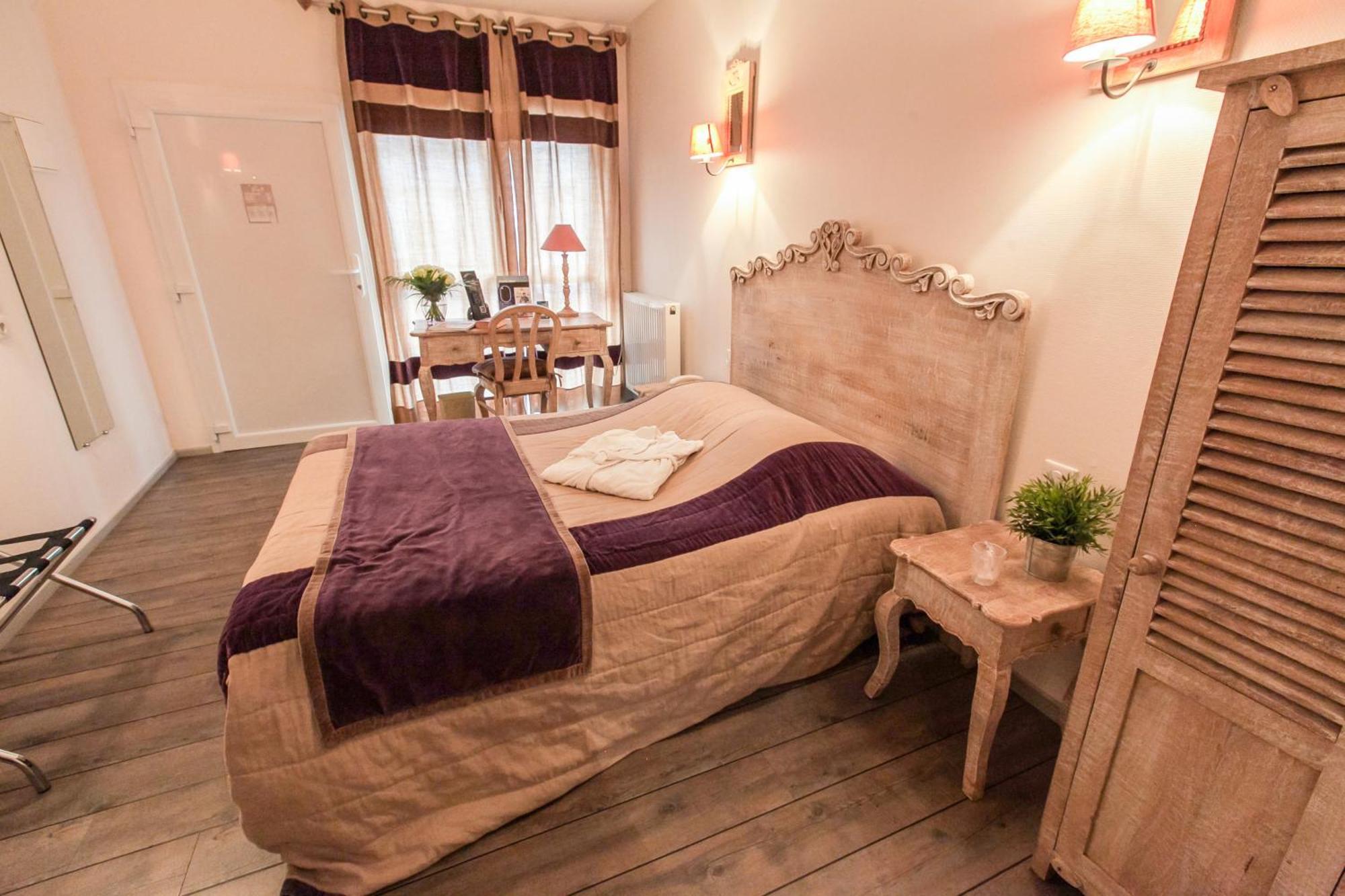 Brit Hotel Bristol Montbeliard Centre Eksteriør bilde