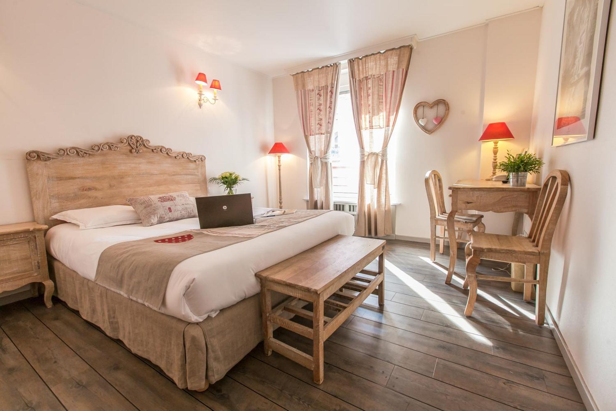 Brit Hotel Bristol Montbeliard Centre Eksteriør bilde
