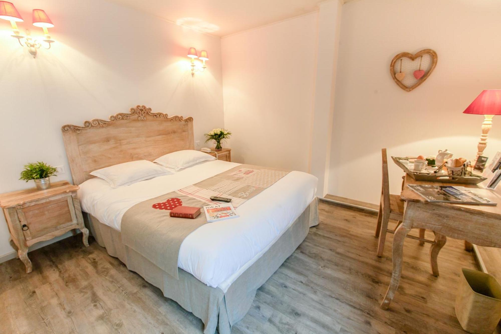 Brit Hotel Bristol Montbeliard Centre Eksteriør bilde